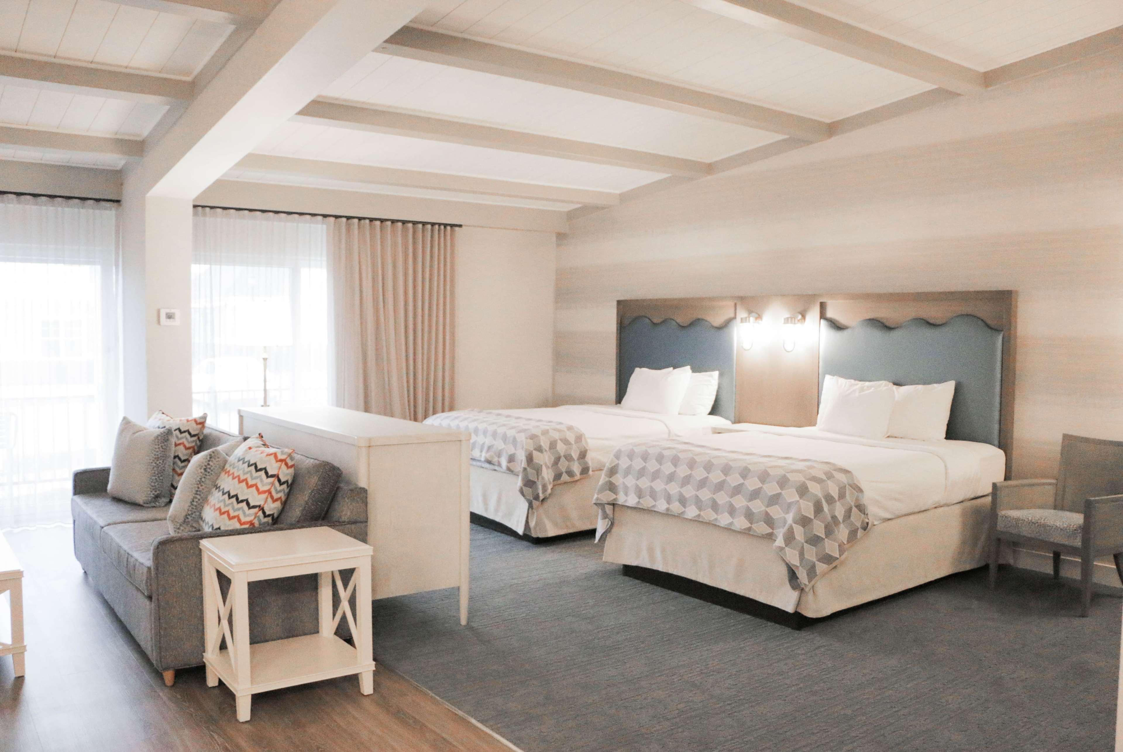 Howard Johnson By Wyndham Middletown Newport Area Екстериор снимка