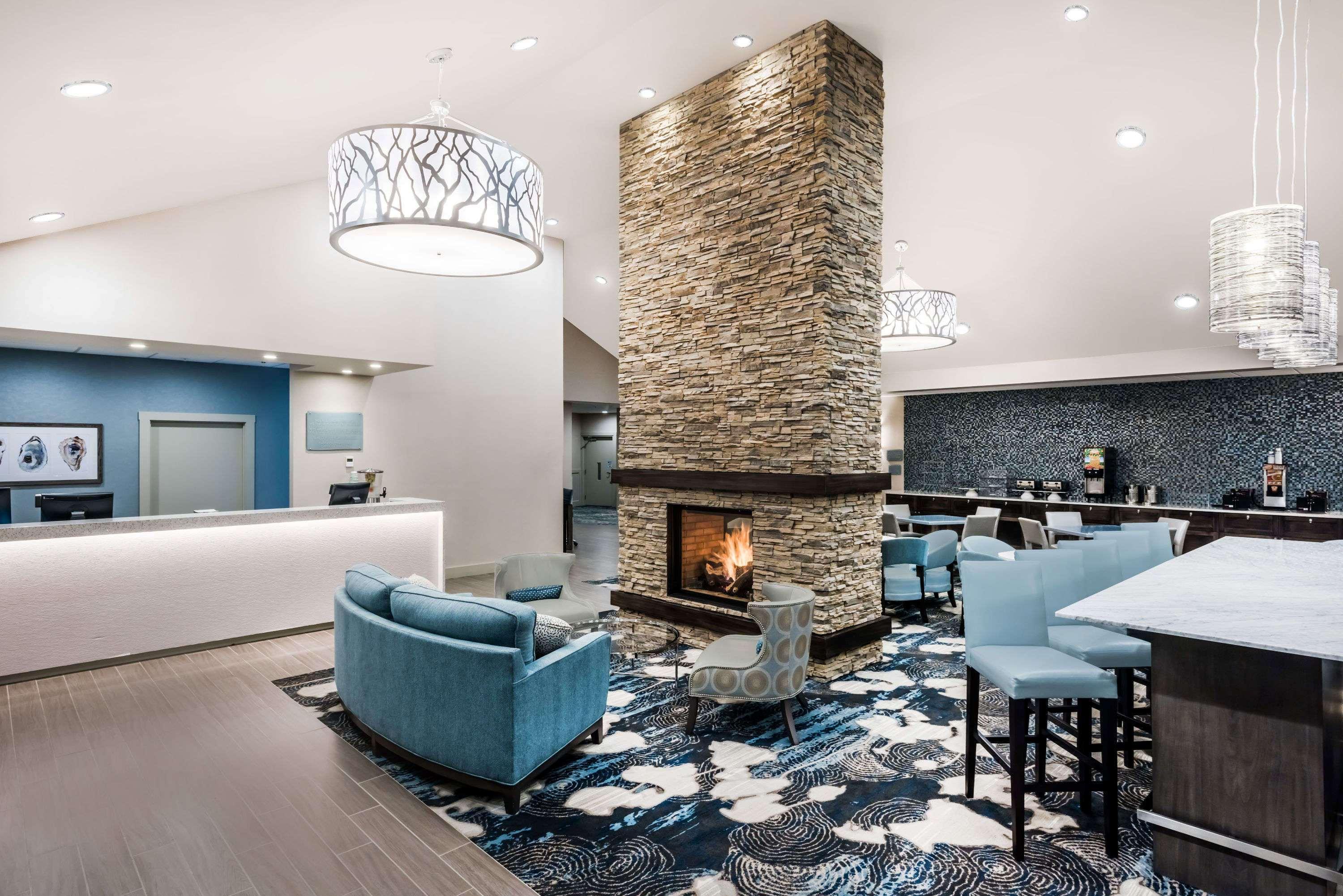 Howard Johnson By Wyndham Middletown Newport Area Екстериор снимка